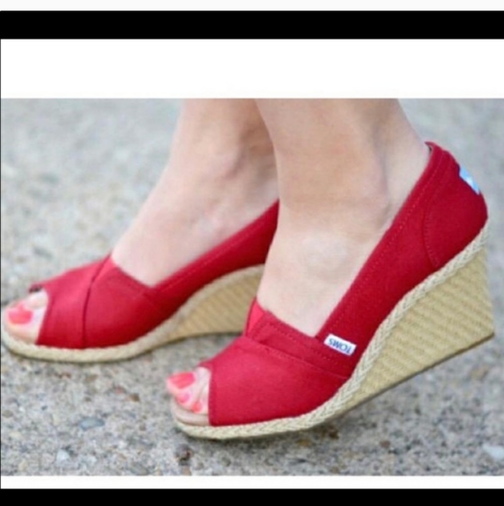 Toms peeptoe wedge